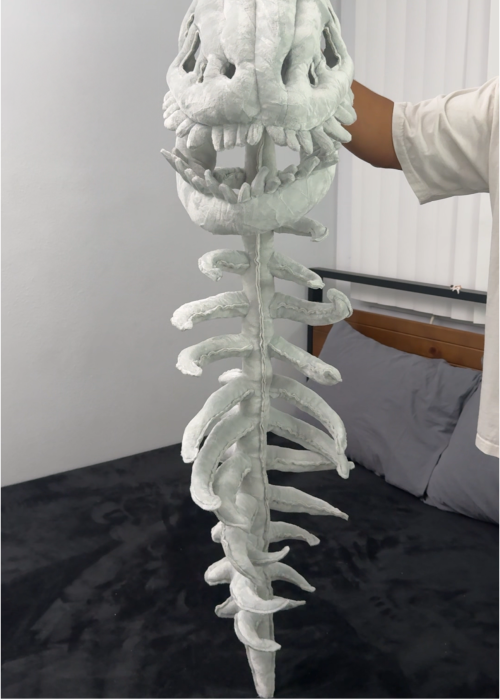 Snuffy™ Peluş Giyiyelebilir İskelet